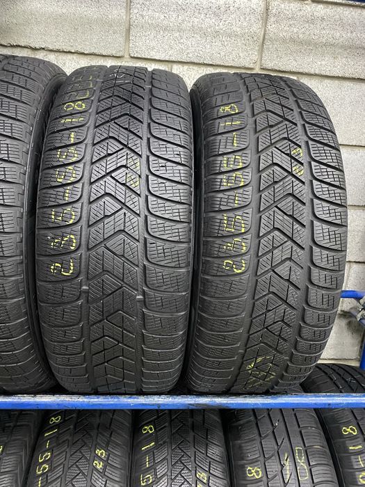 Зимові шини 235/55 R18 (104H) PIRELLI