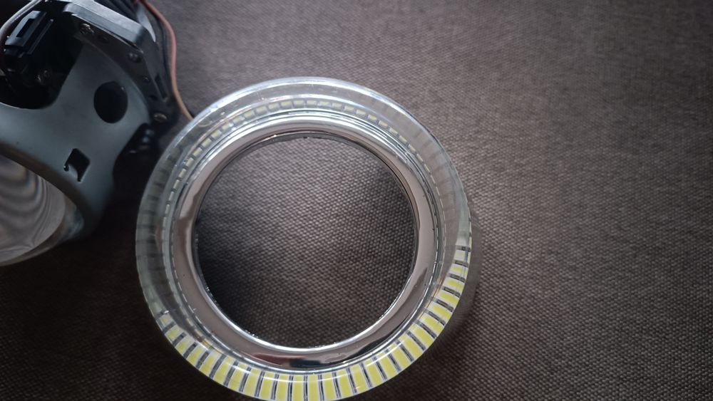 Продам Светодиодные BI-LED линзы AMS i3 3.0