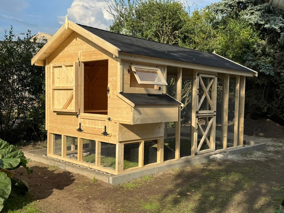 Kurnik z woliera 400x200