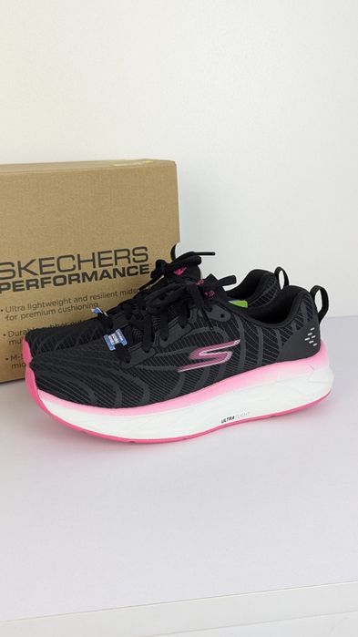 Жіночі кросівки Skechers