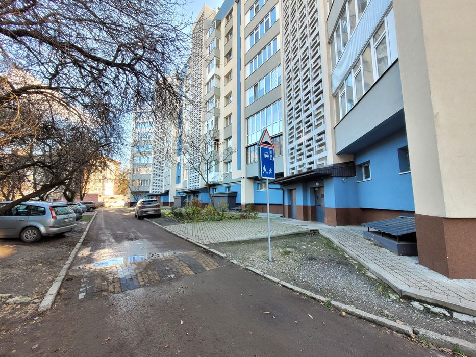 2к."ЧЕШКА", 5/9ц, 54м2, житл.стан! не кутова!, сонячна! 53500уо!