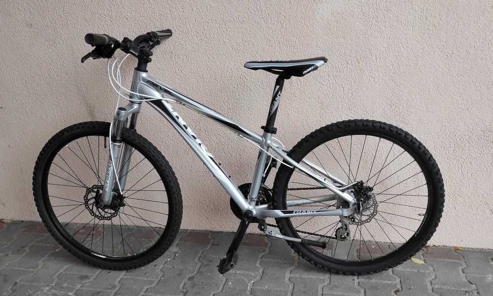 GIANT Revel 4 XS 14" koła 26"