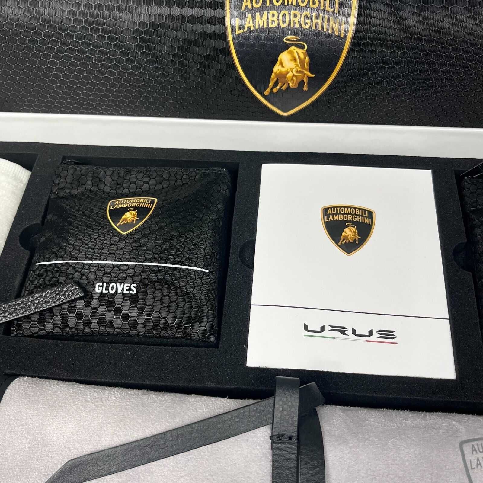 Lamborghini Welcome Kit/ Kit Limpeza