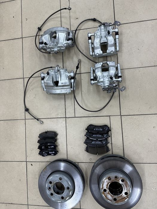 Супорт тормозні диски колодки vw Crafter 2 Man