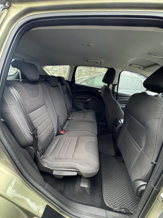 Продам терміново Ford Kuga 2015, II покоління, 2.0D AT (150 к.с.) 4WD