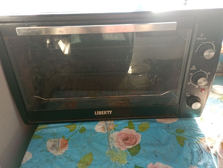 Електро духовка Liberty