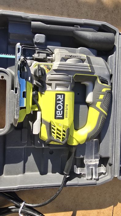 Wyrzynarka RYOBI RJS1050