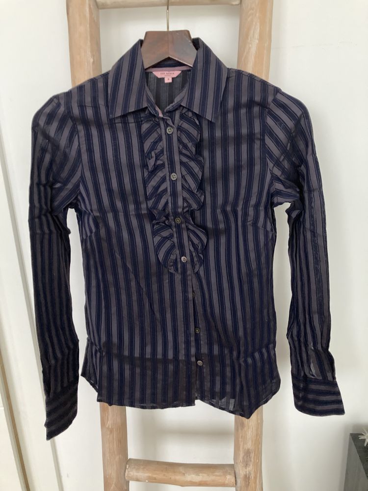 Koszula z żabotem Ted Baker, S