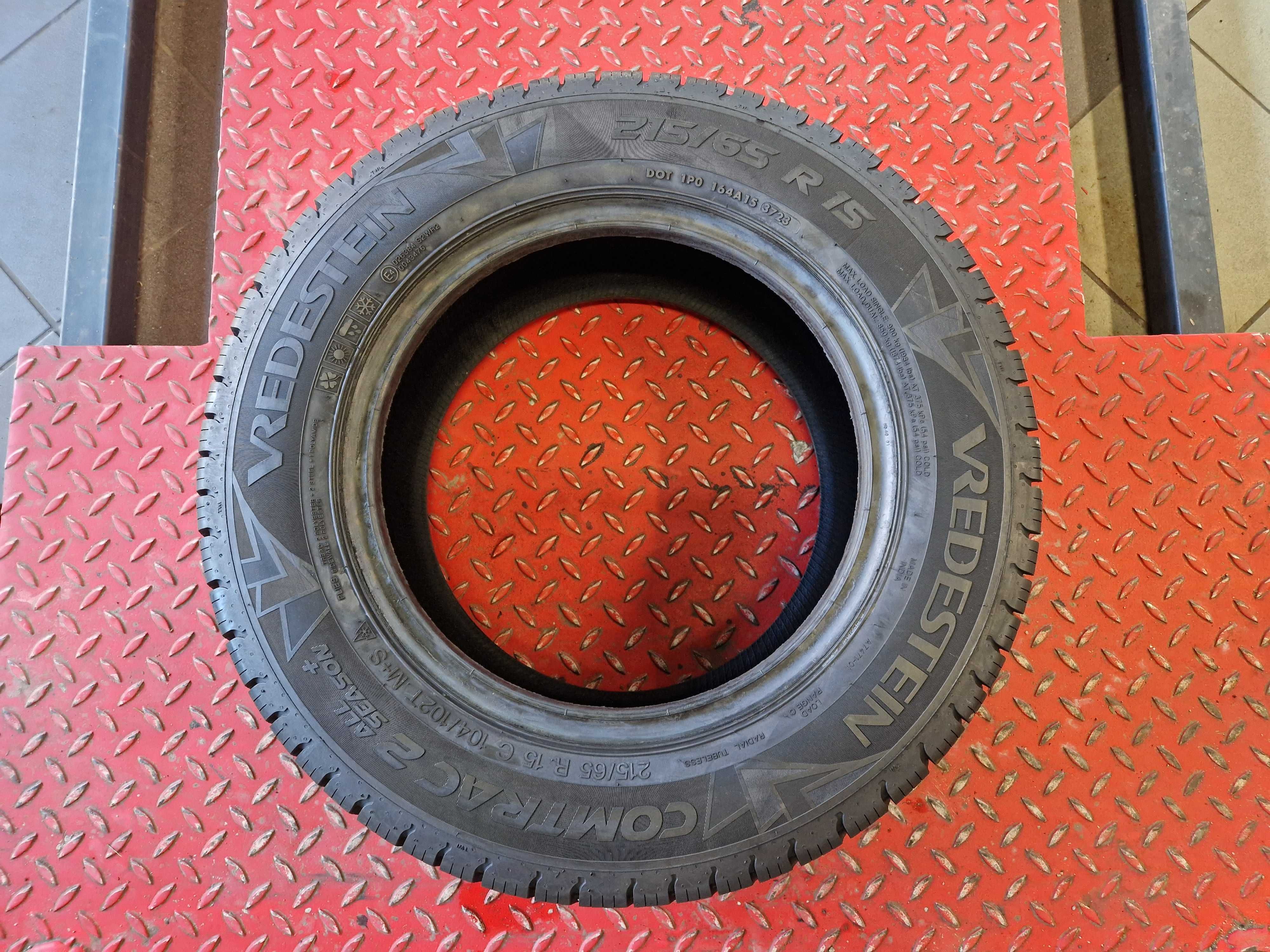 Vredestein 215/65R15c Comtrac 2 AllSeason +