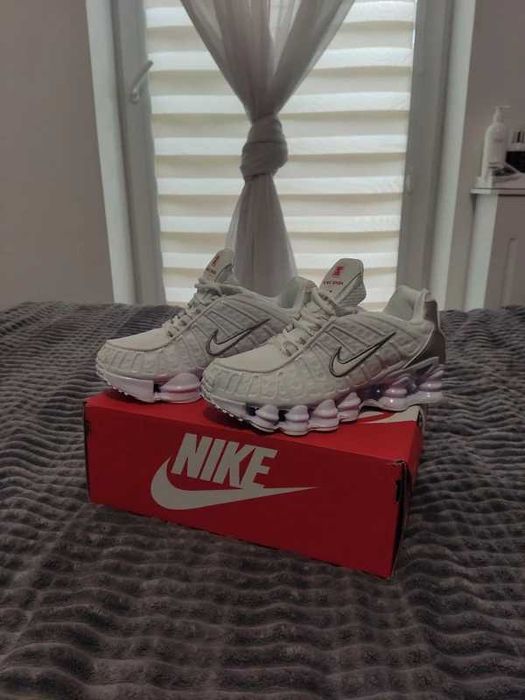Buty Trampk Nike Shox TL White Silver R.37.5