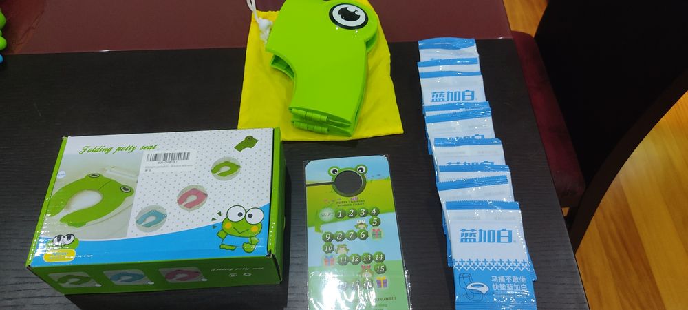 Conjunto de 2 potes de bebê e redutor portátil com 10 protecções