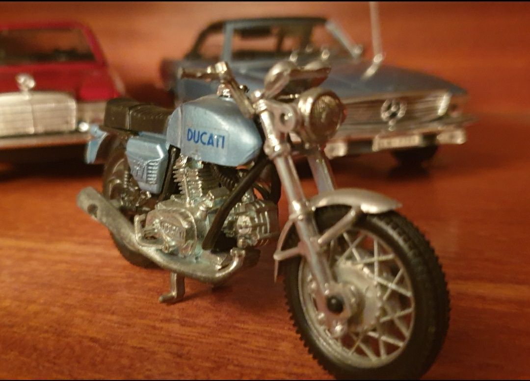 Politoys Polistil Ducati 750 GT 1973 skala 1:24