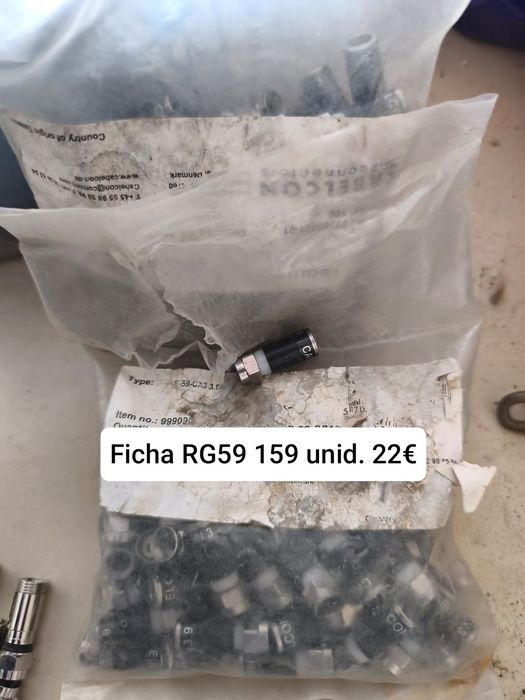 Vendo: Kit de Fichas e Conectores de Antena para TV