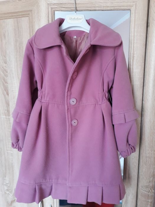 Пальто на дівчинку