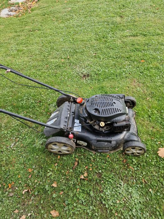 Kosiarka spalinowa " NAC" T 3,75 lub T 4,75