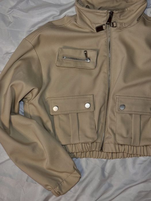 Укорочений бомбер