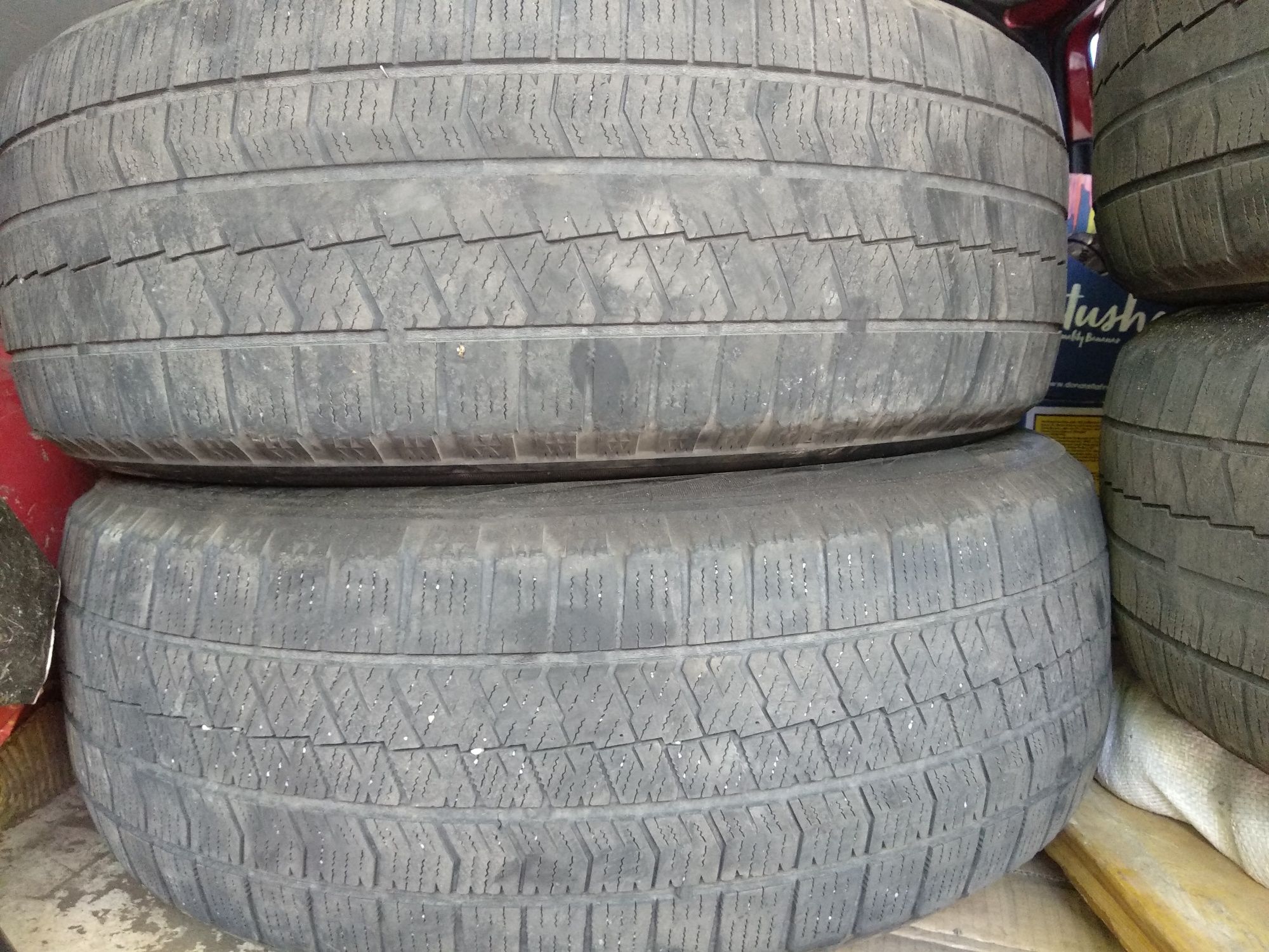 Шины резина Bridgestone 215/60/17