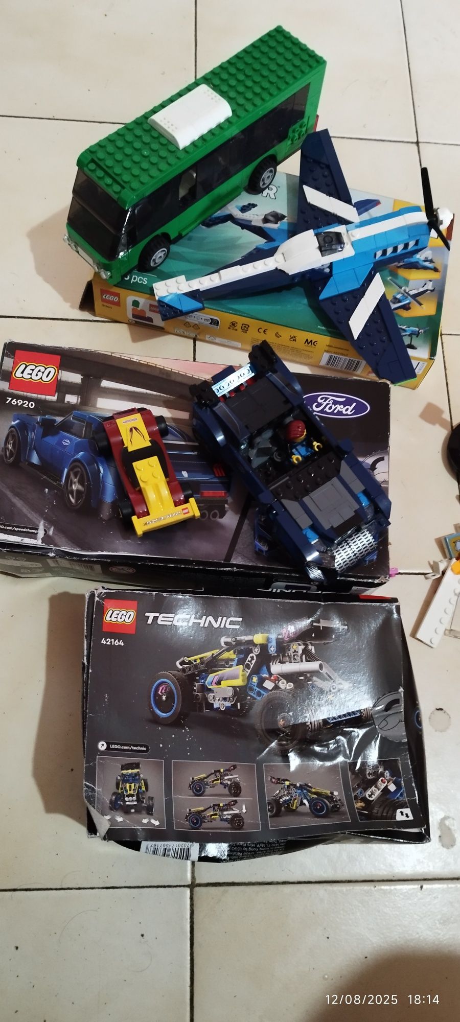 Vendo estes Legos