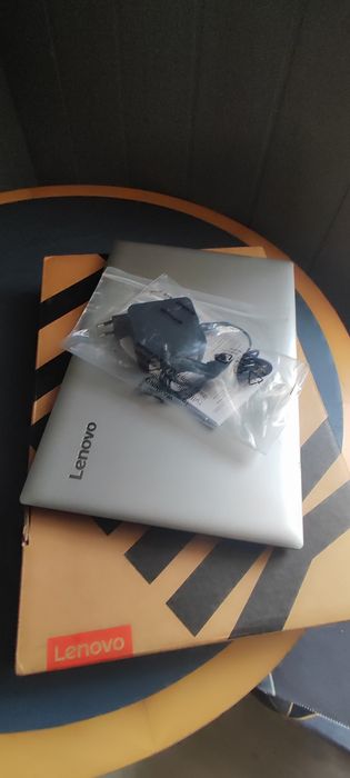 Lenovo Ideapad 320-15ISK jak NOWY