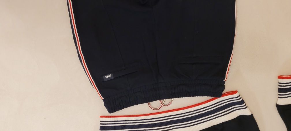 Dres Diverse damski
