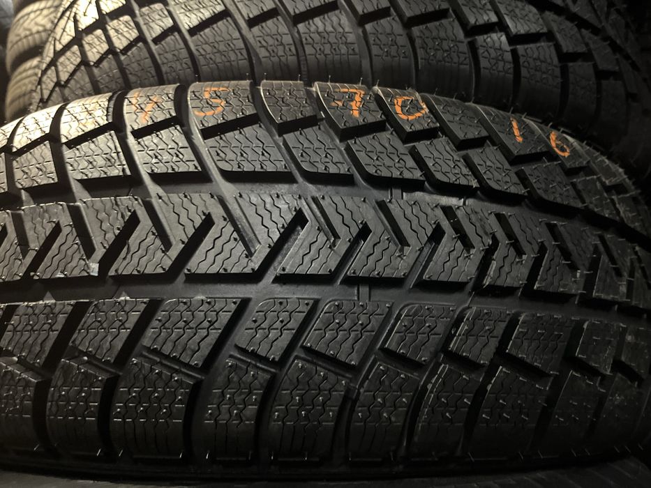 245/70/R16 107T (Пара) Michelin Latitude Alpin Нові