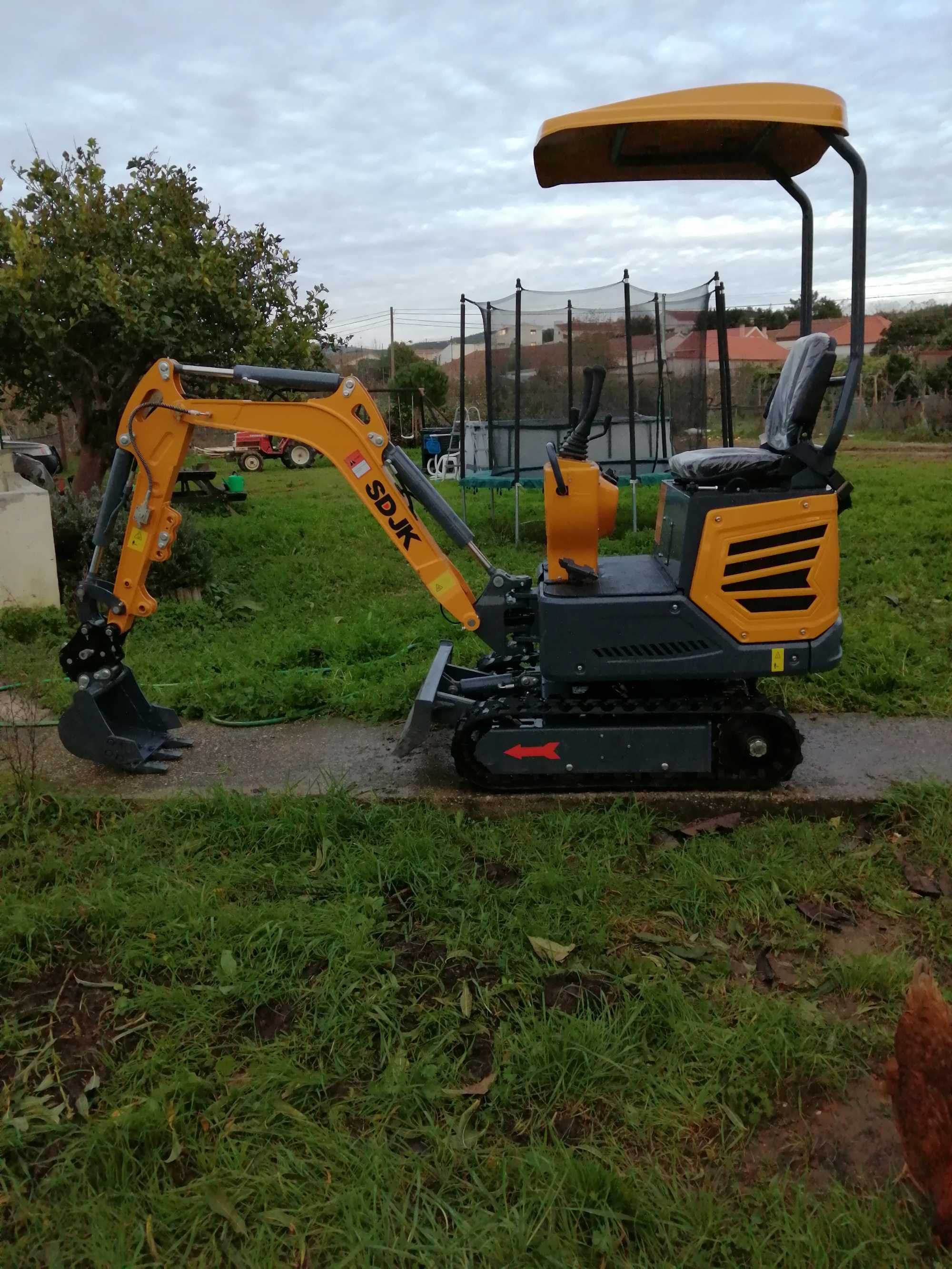 Mini escavadora 1.2T SDJK com 95h de trabalho