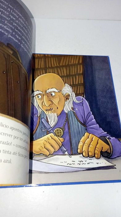 Bruxinha Luna e os Objectos Animados