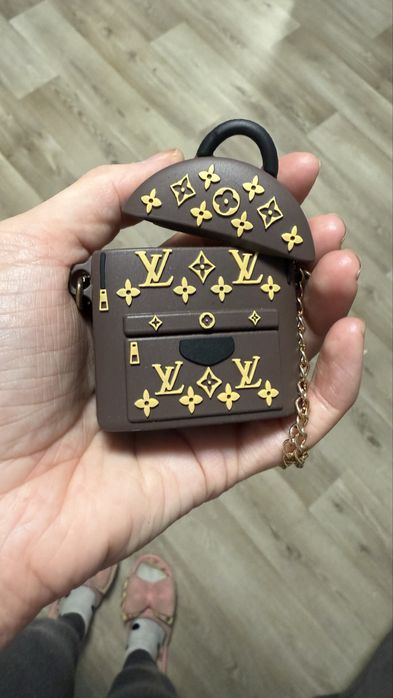 Чехол для наушников louis Vuitton
