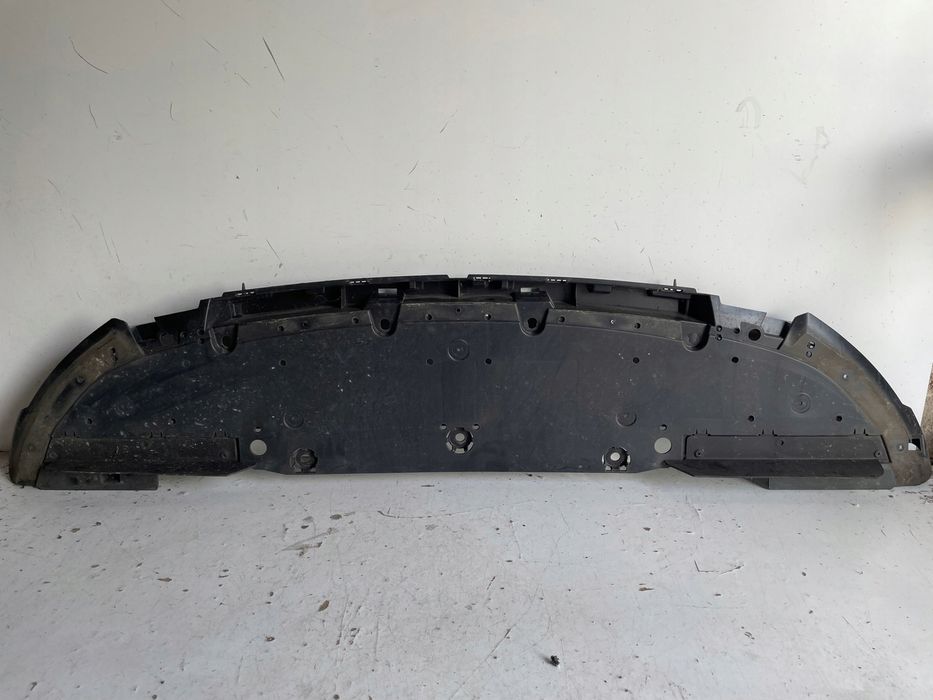 Renault megane V e-tech płyta zderzaka przód