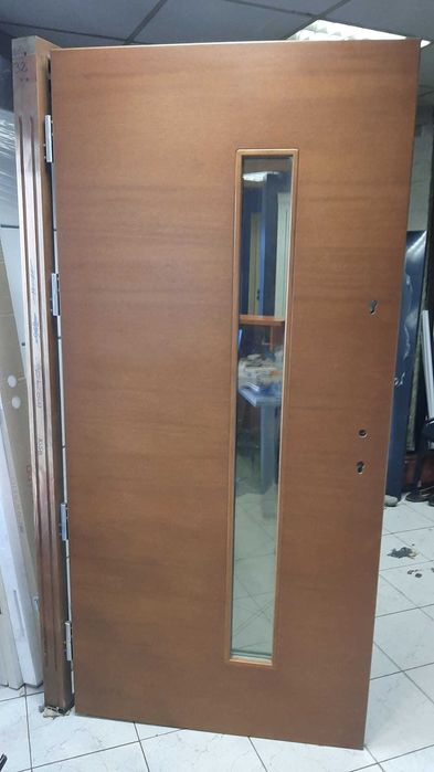 Drewniane drzwi zewnętrzne Art-Tom 90L lewe złoty dąb