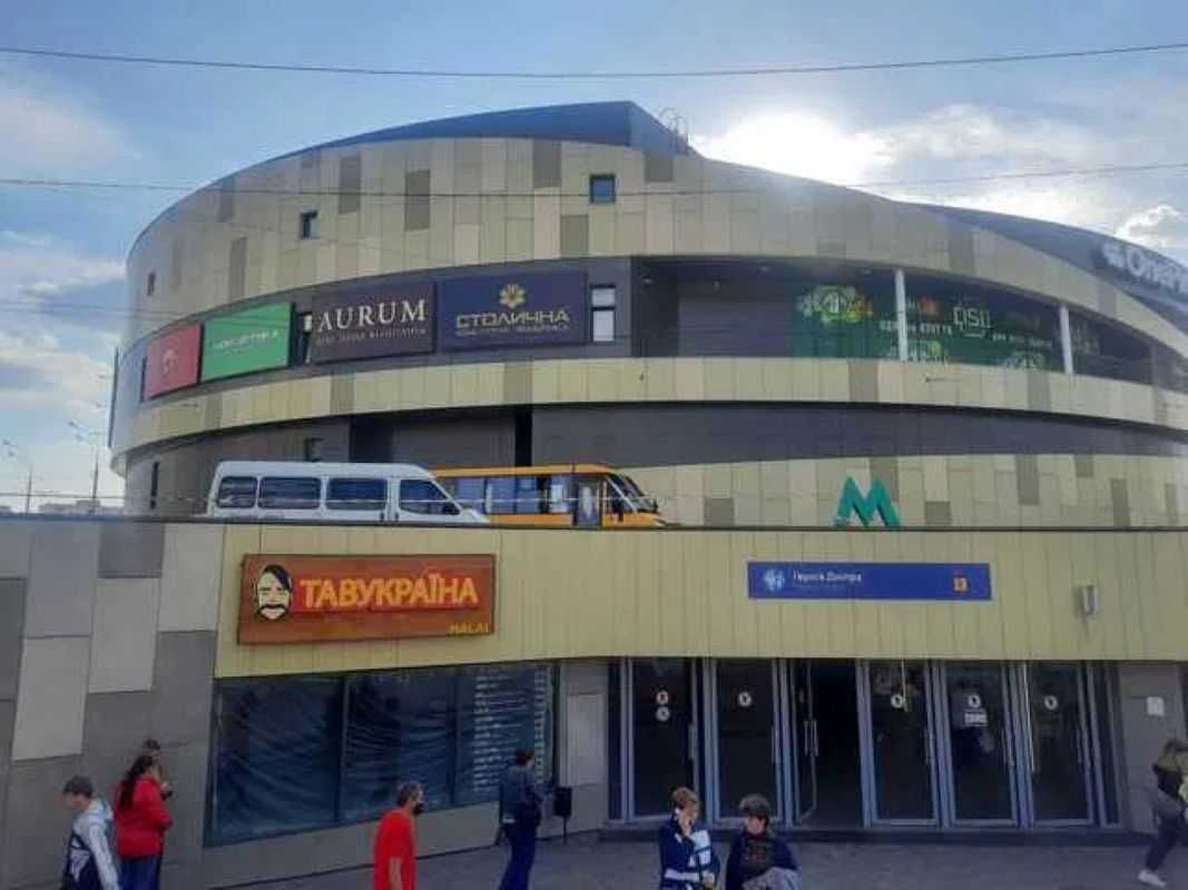 Продам отличную 2-ух комн. кв-ру на Оболони, ул. Героев Днепра,32-Б.
