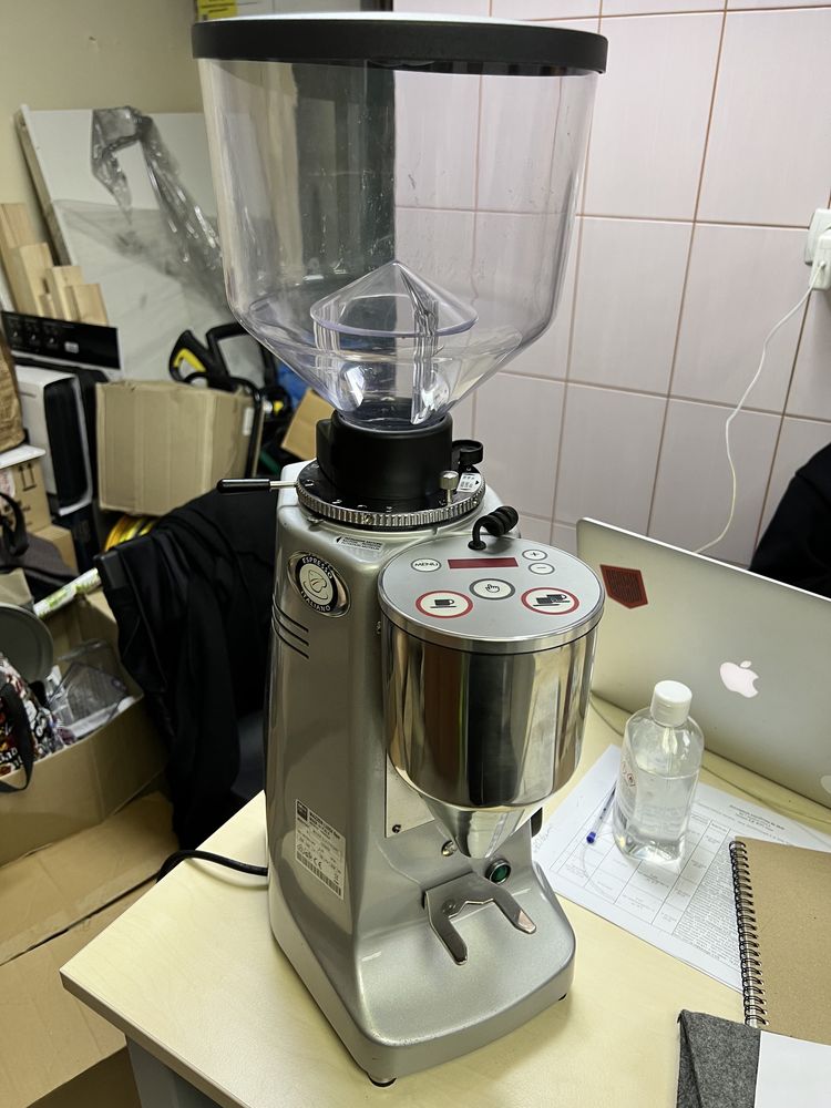 Кавомолка Mazzer Electronic