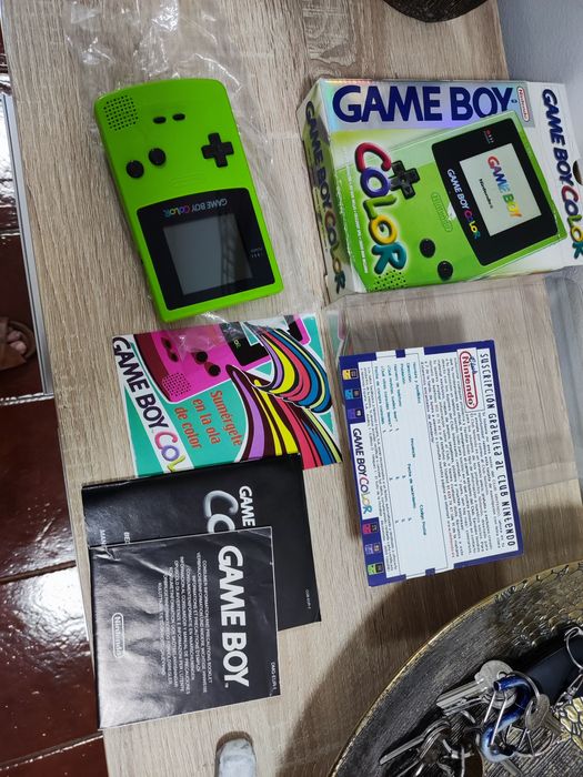 Game Boy color completo na caixa CIB