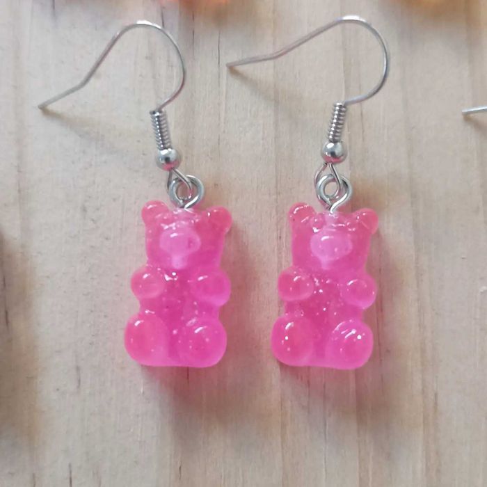 Brincos de Ursinho Gummy. Brincos de resina de Urso de Goma.