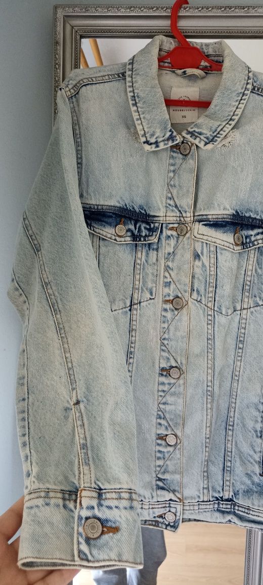 Kurtka jeansowa jeans jacket house markowa z przetarciami oversize