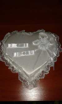 Свадебная подушечка для обручальных колец