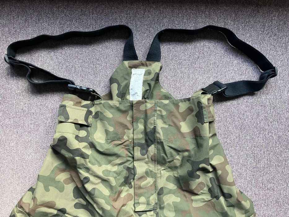 Spodnie wojskowe z membraną