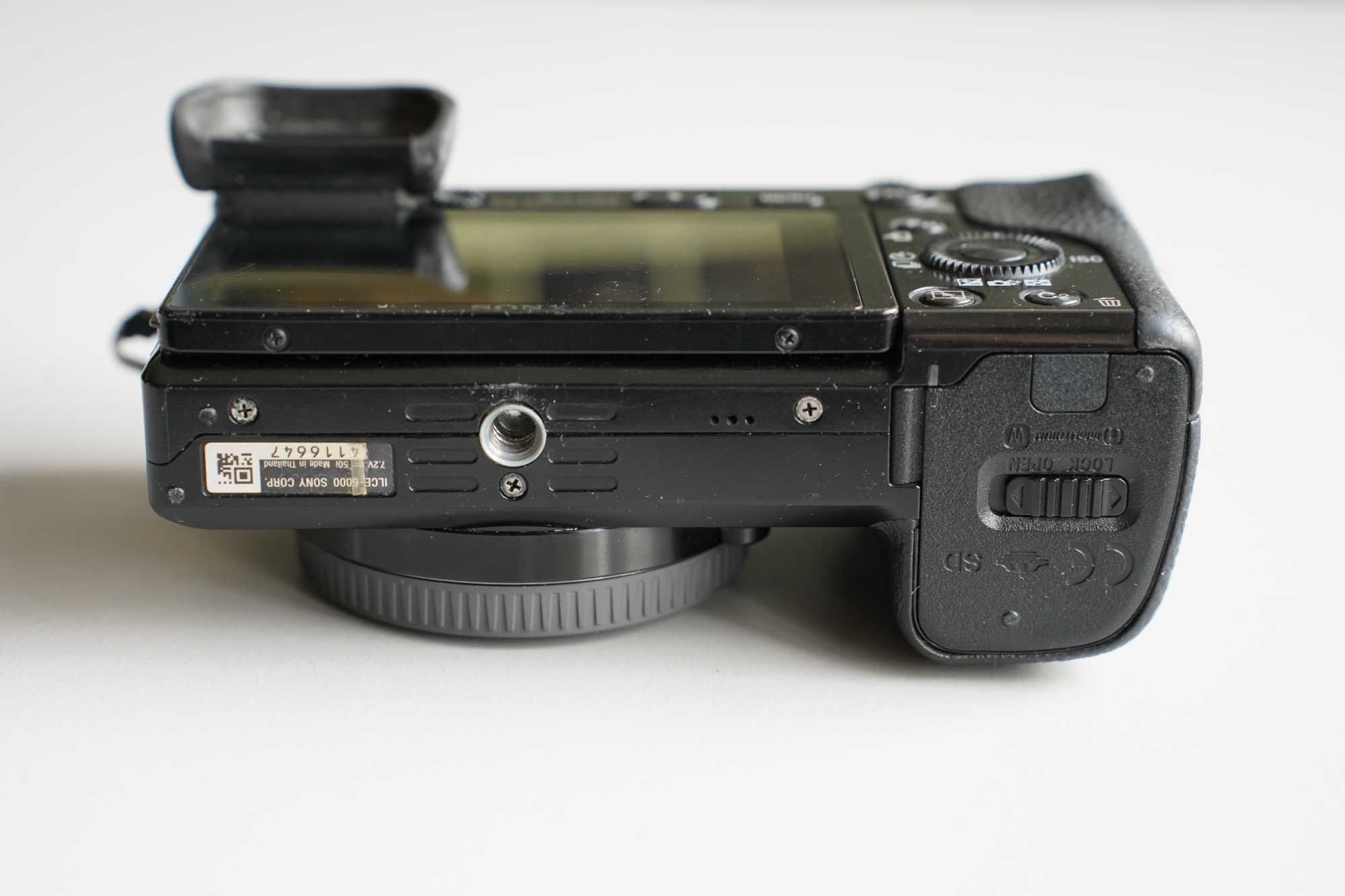 Aparat fotograficzny Sony Alfa 6000
Tylko przedmiot