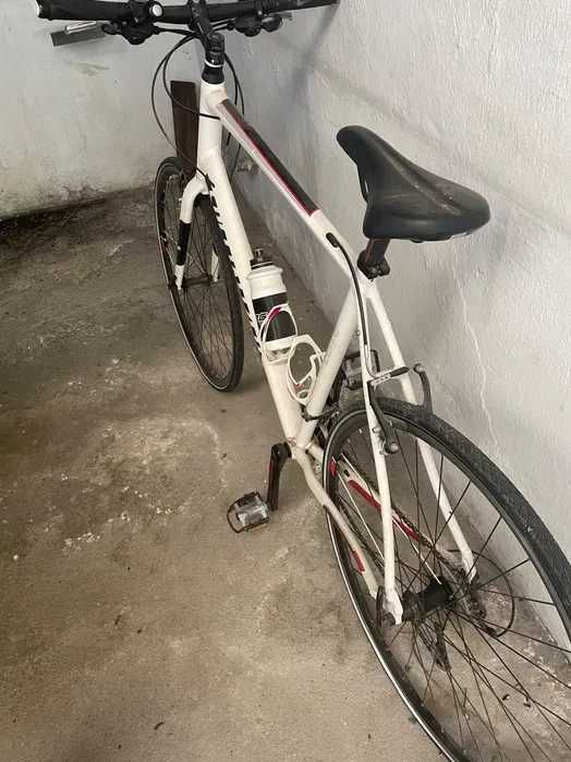Bicicleta Specialized Sirrus Elite