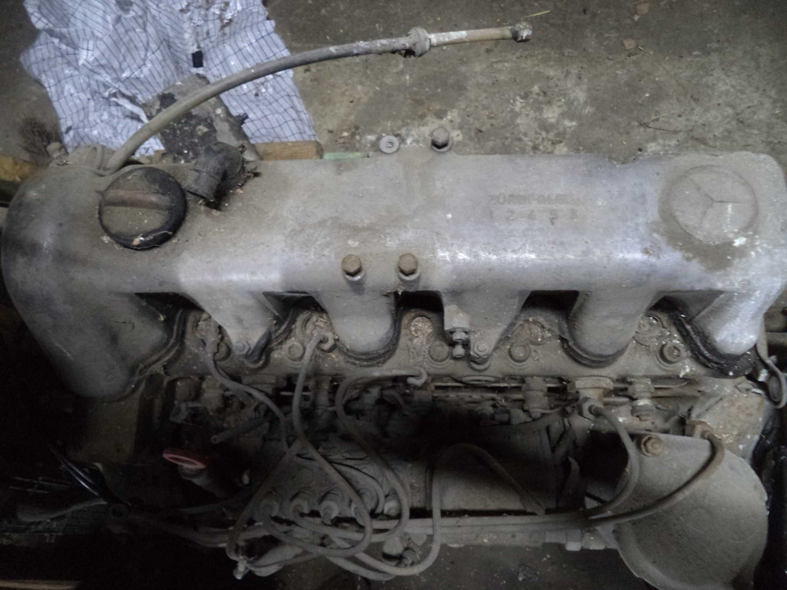 Mercedes W123, maska, drzwi,3.0 silnik ,skrzynia, szyby