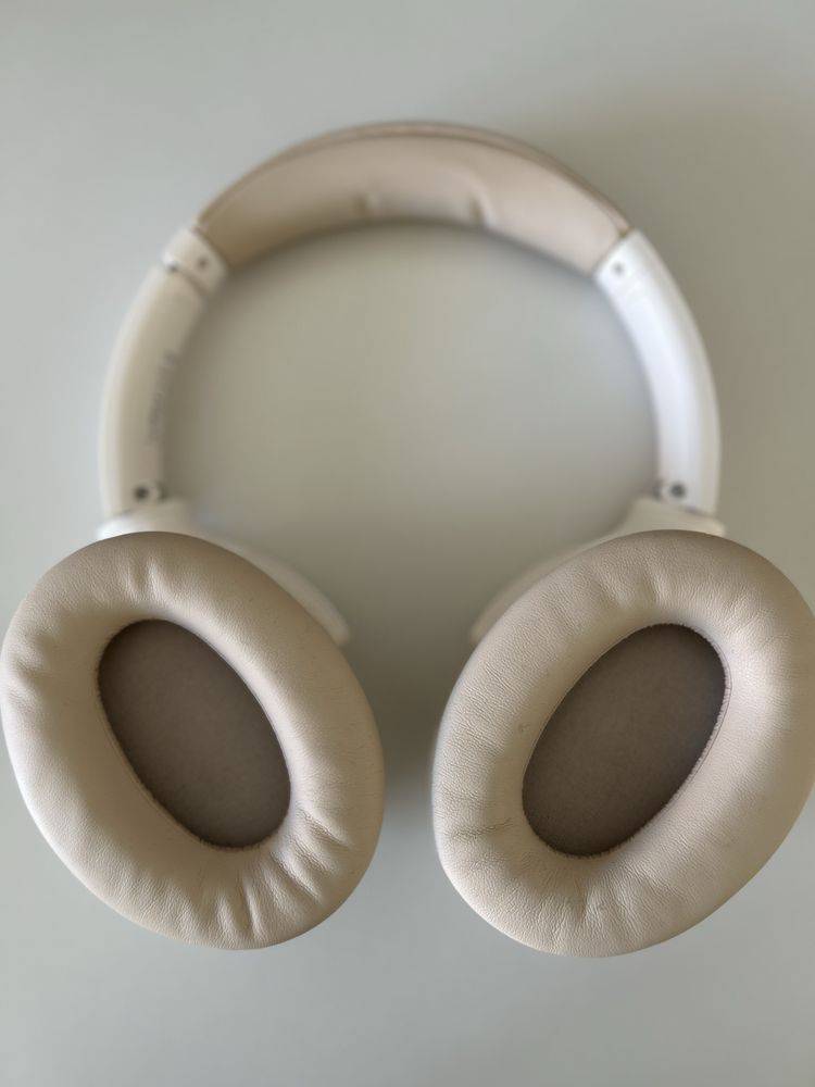 Słuchawki bezprzewodowe nauszne Edifier WH700NB Ivory