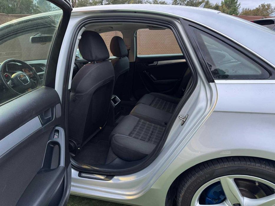 Audi A4 2.0 TDI Teto de Abrir