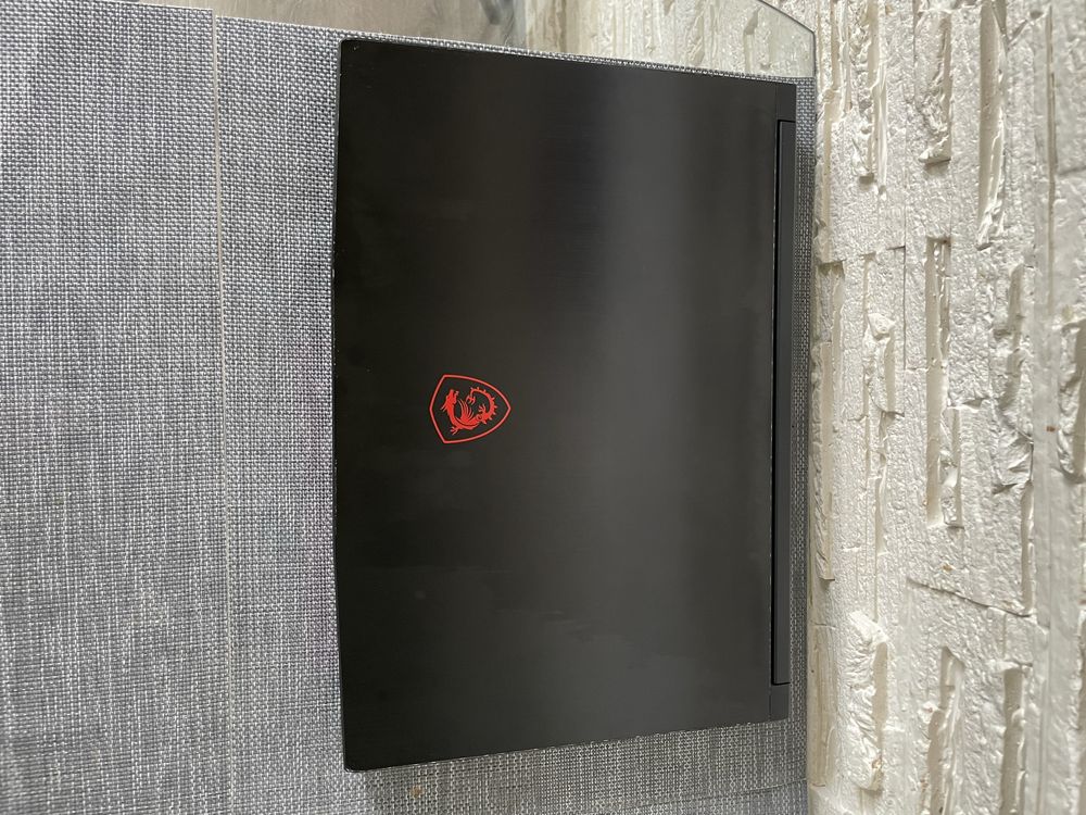 Ігровий ноутбук Msi! I5 9300h/24GB ОЗУ/ 500SSD + 1TB HDD/ GTX1650