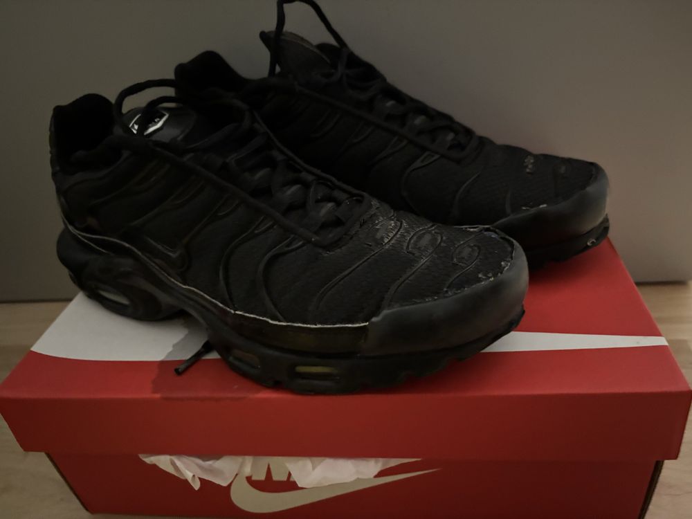 Nike Air Max Plus Triple Black