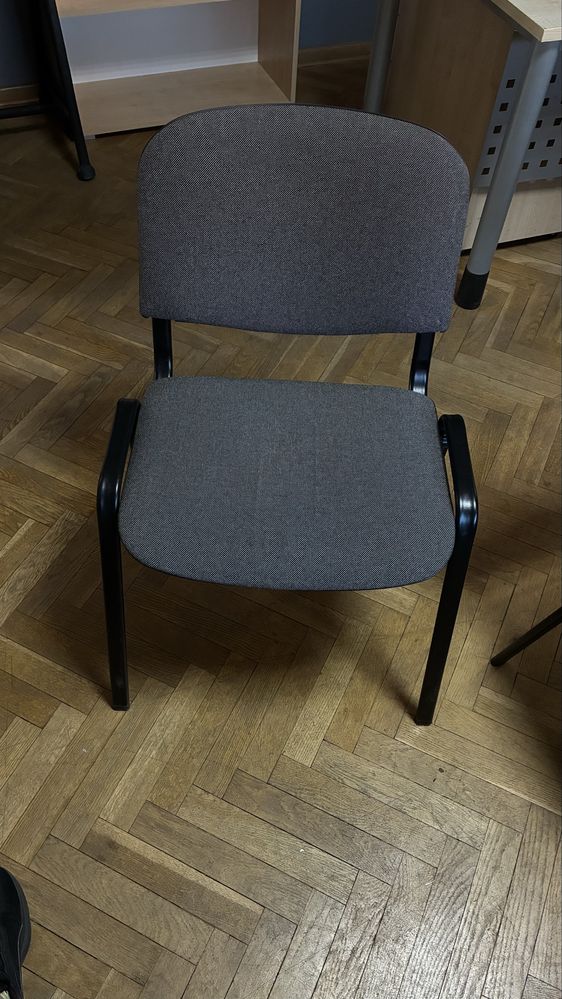 Krzesla biurowe / konferencyjne