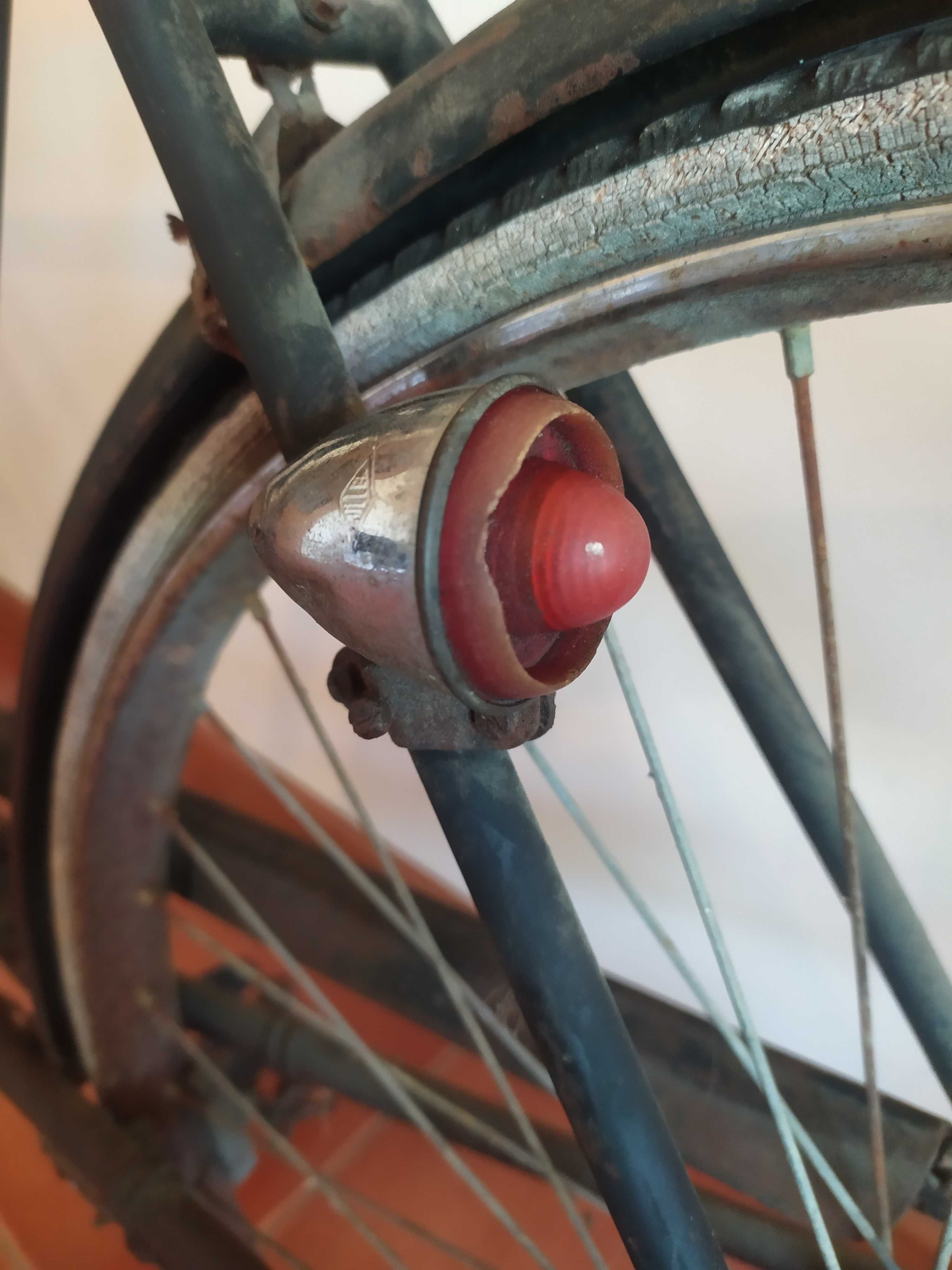 Bicicleta antiga