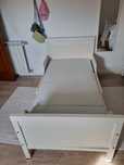 Cama de criança + estrado + colchão