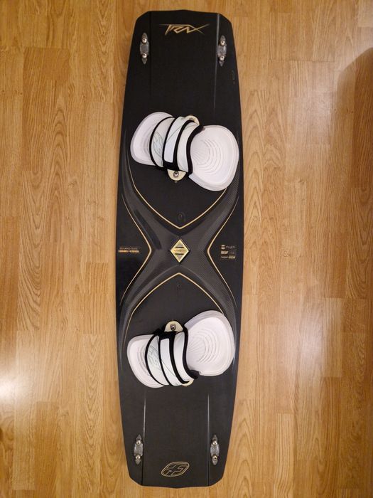 Prancha kite F-one Trax 132