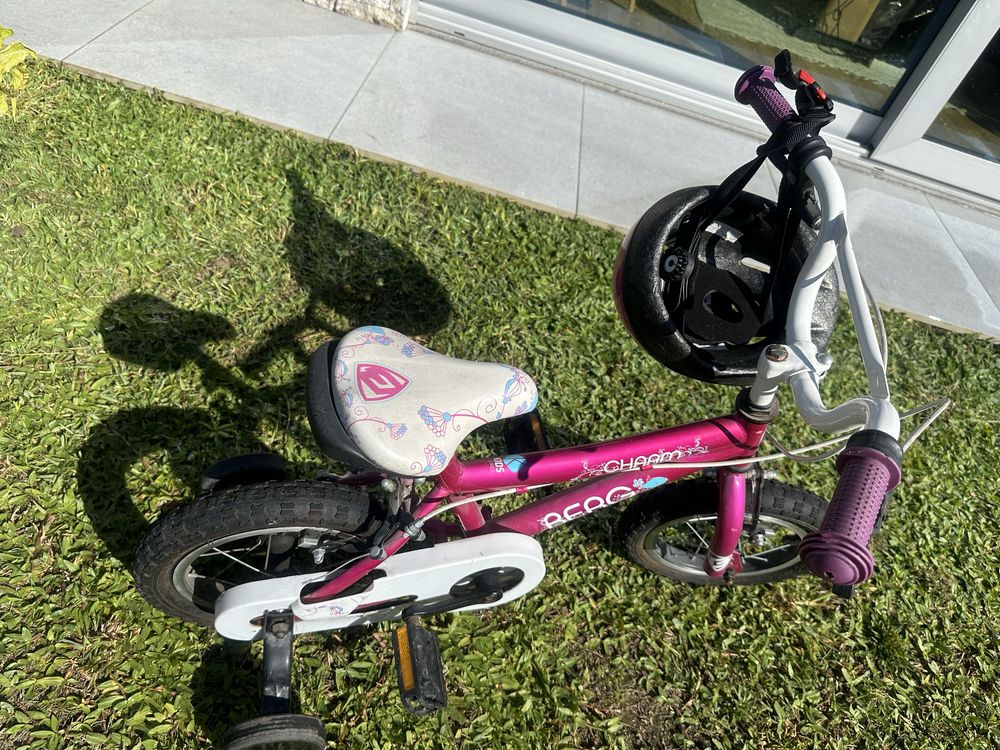 Bicicleta crianca com rodas laterais