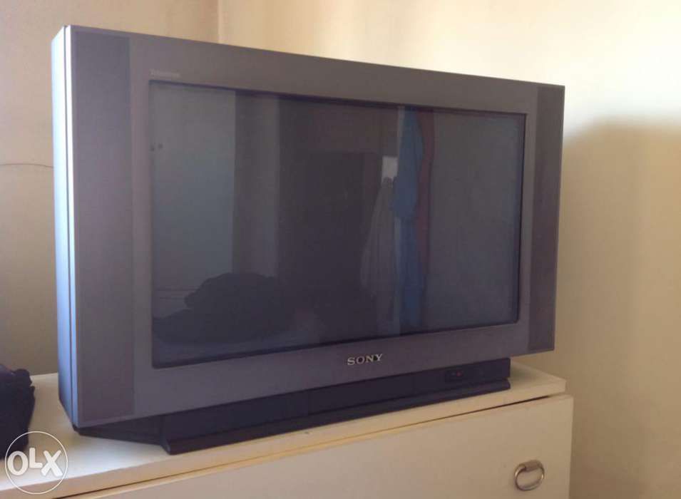 TV Sony Trinitron 67 cm